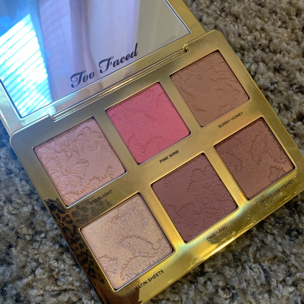 Too faced natural face palette